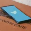 Twitter agrega cheques verificados azules a las personas que fallecieron