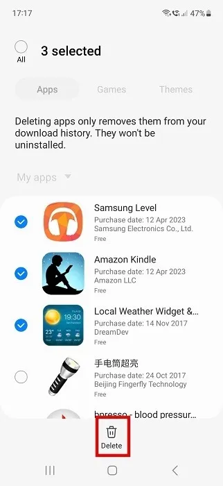 Eliminación de aplicaciones de la lista de aplicaciones eliminadas recientemente a través de la aplicación Galaxy Store.