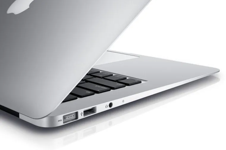macbook air 2015年モデル
