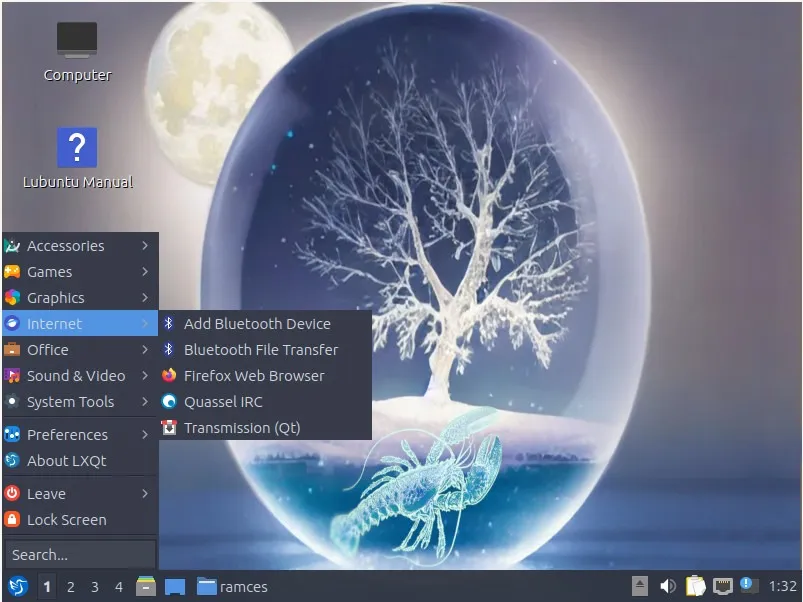 Uno screenshot che mostra il sistema di menu LXQt.