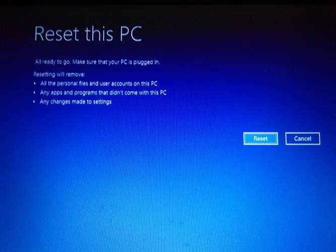 Optionen zum Zurücksetzen auf die Werkseinstellungen von Windows 10