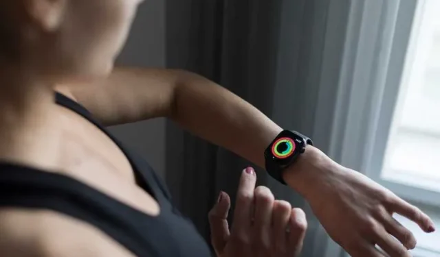 Conserte o Fitbit Sense ou Charge 5 Carregamento lento da bateria ou não está carregando