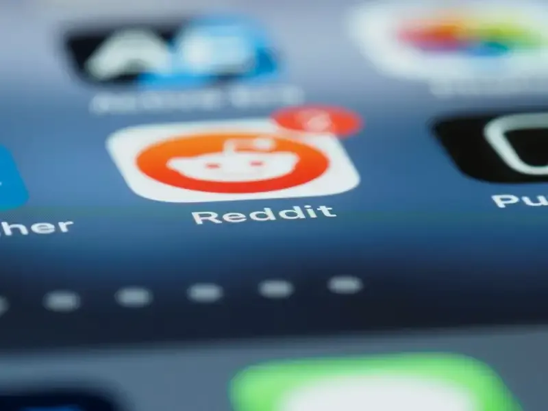 Reddit の古いレイアウトを Web ブラウザ経由で携帯電話に戻す方法