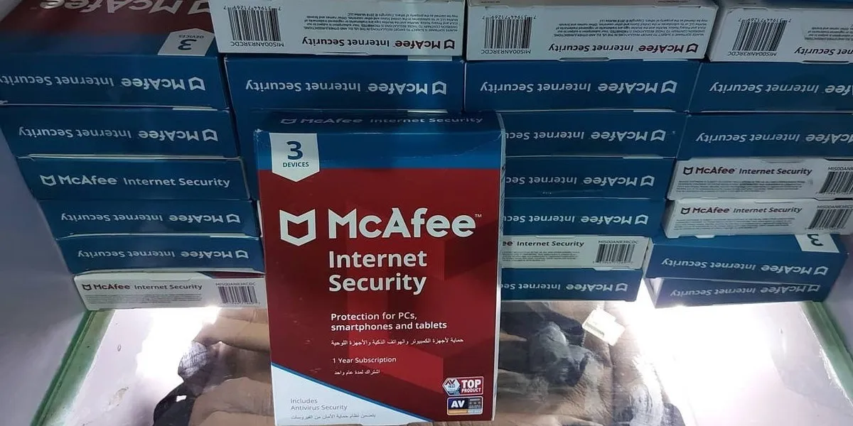 展出的 McAfee Internet Security 產品。