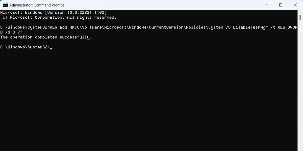 El comando para habilitar el Administrador de tareas en CMD en Windows