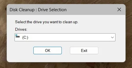 ディスク クリーンアップのドライブ選択ビュー。