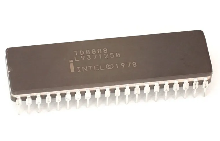 インテル 8088 プロセッサー