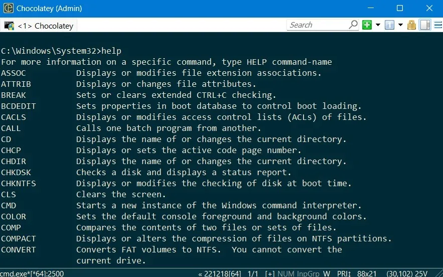 Terminal achocolatado que se muestra en ConEmu en el sistema operativo Windows.