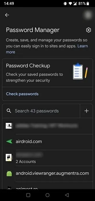 モバイル版 Chrome のパスワード マネージャー ビュー。