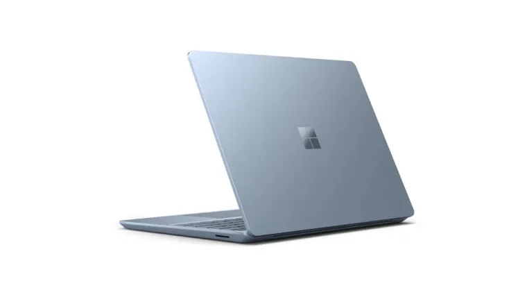 Una imagen del Surface Laptop Go 3
