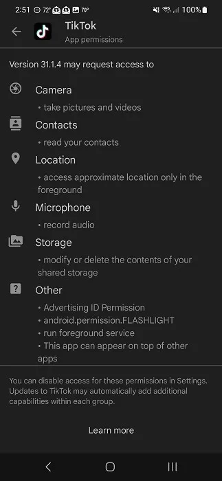 Verifica delle autorizzazioni per l'app TikTok su Android.