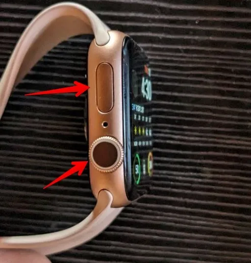 Captura de pantalla del Apple Watch Presione Digital Crown y el botón lateral