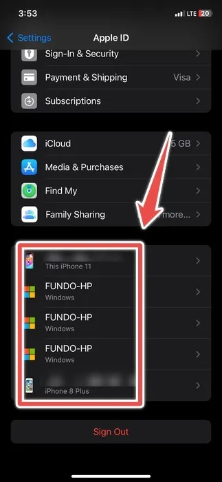A lista de dispositivos na tela Apple Id de um iPhone