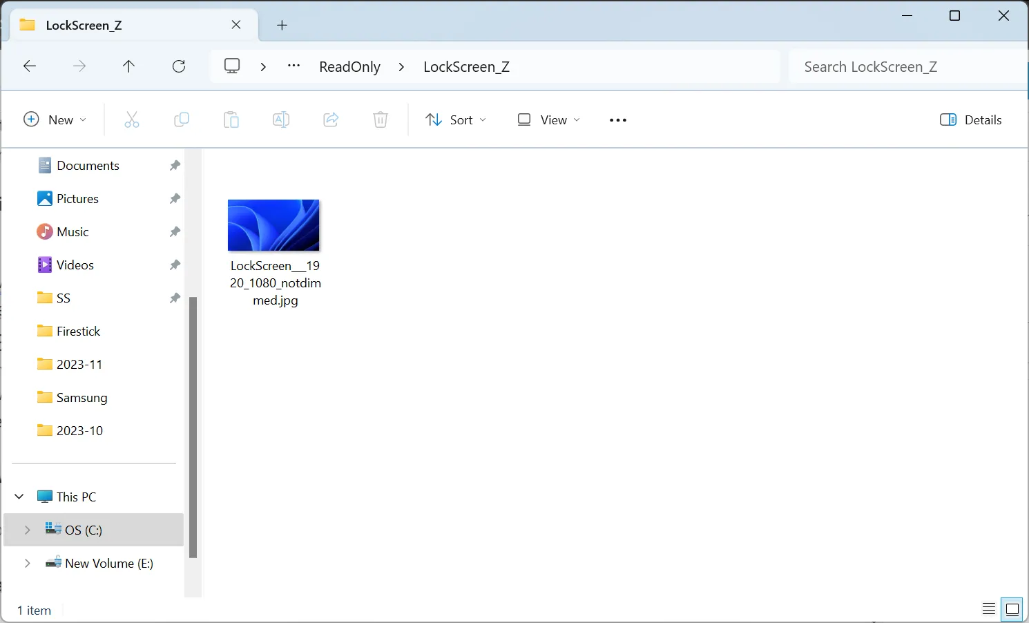 déplacer l'image pour corriger l'arrière-plan de l'écran de verrouillage revient à l'écran bleu Windows 11