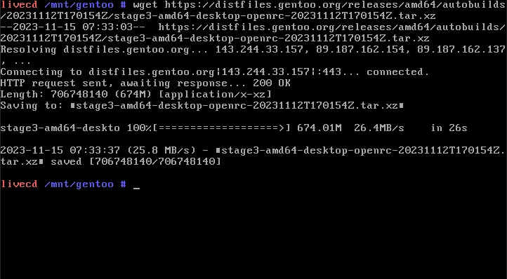 Ein Terminal, das den Download-Vorgang für den Gentoo Linux Stage 3-Tarball zeigt.