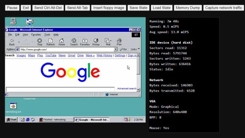 Vue du bureau de l'émulateur Windows 98 avec Internet Explorer ouvert.