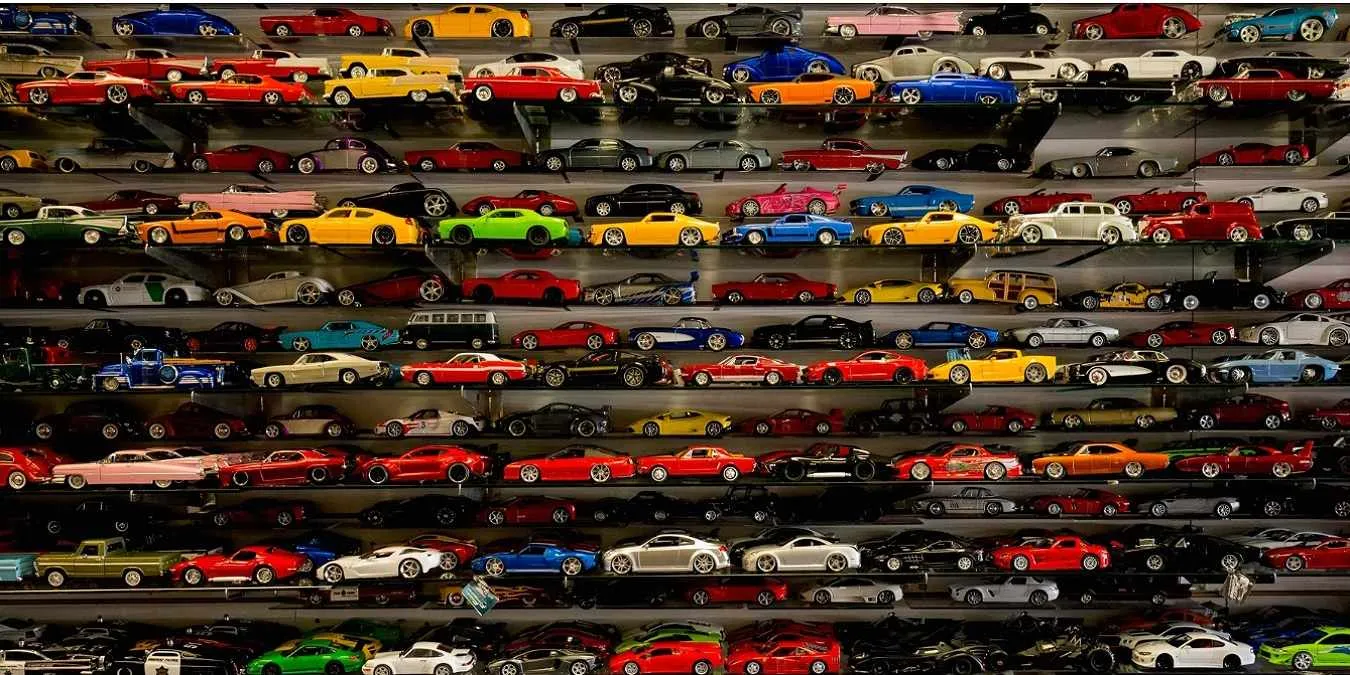 Coleção de carros que precisa de aplicativos de organização de coleção.