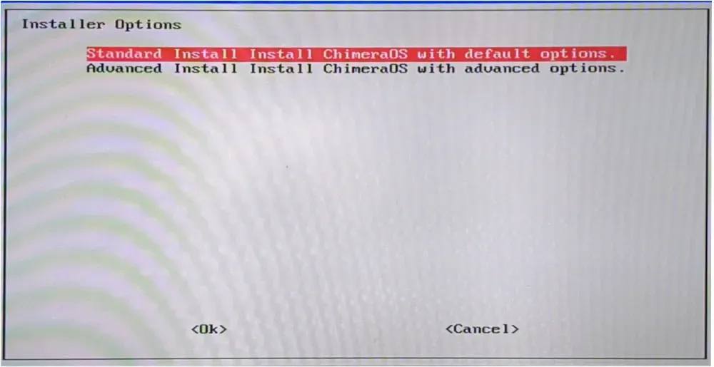Ein Screenshot, der die beiden verschiedenen Installationsoptionen für Chimera OS zeigt.