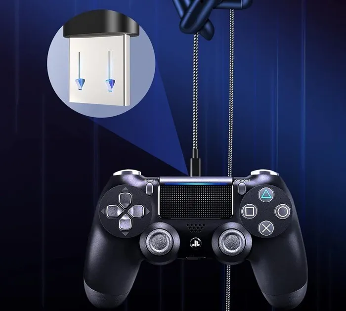 6AMLifestyle PS4 Controller, un cavo USB-C per i giocatori.