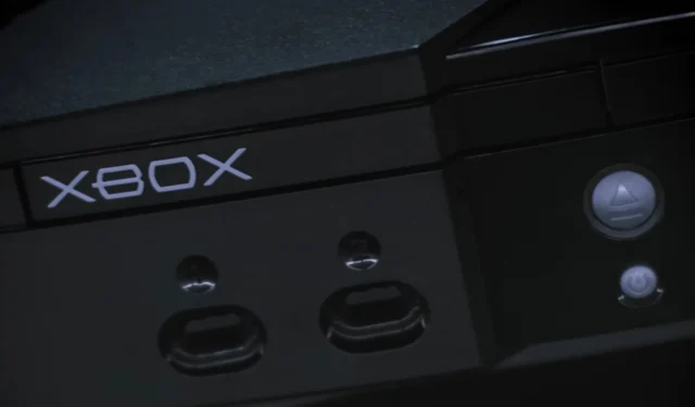 Se possiedi ancora una Xbox originale, ora puoi hackerarla solo con una scheda di memoria