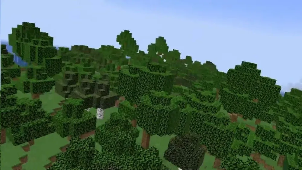 Giocare a Minecraft VR in una foresta