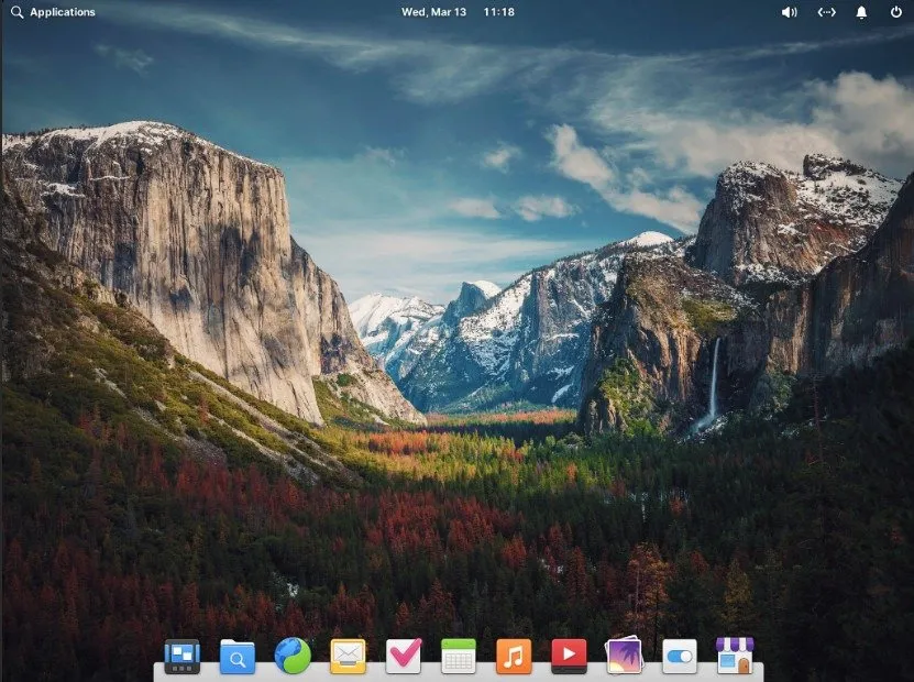 Uno screenshot del desktop predefinito del sistema operativo elementare.
