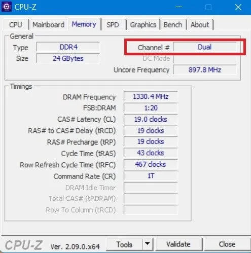 CPU-Z ツールを使用してデュアル チャネルの状態を確認します。