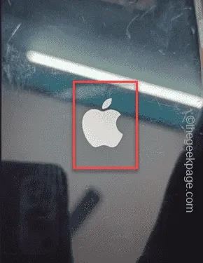 iPhone preso na roda giratória da tela preta: correção