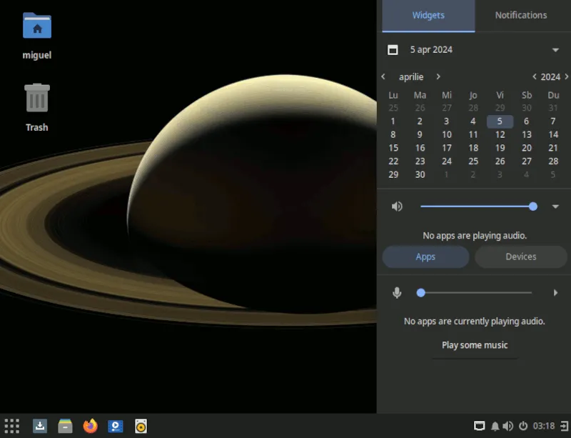 Budgie-Desktop in Solus mit geöffnetem Raven-Informationsfenster