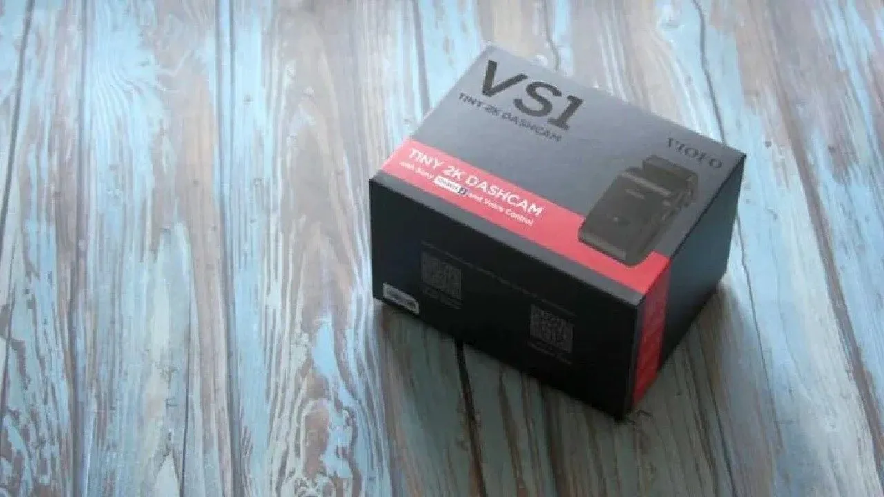 Câmera Viofo Vs1 Dash em destaque