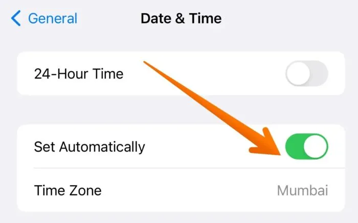 Establecer fecha y hora automáticamente en iPhone