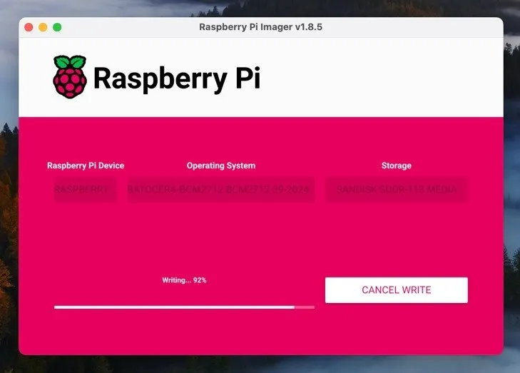 Attendez que l'imageur Raspberry Pi termine