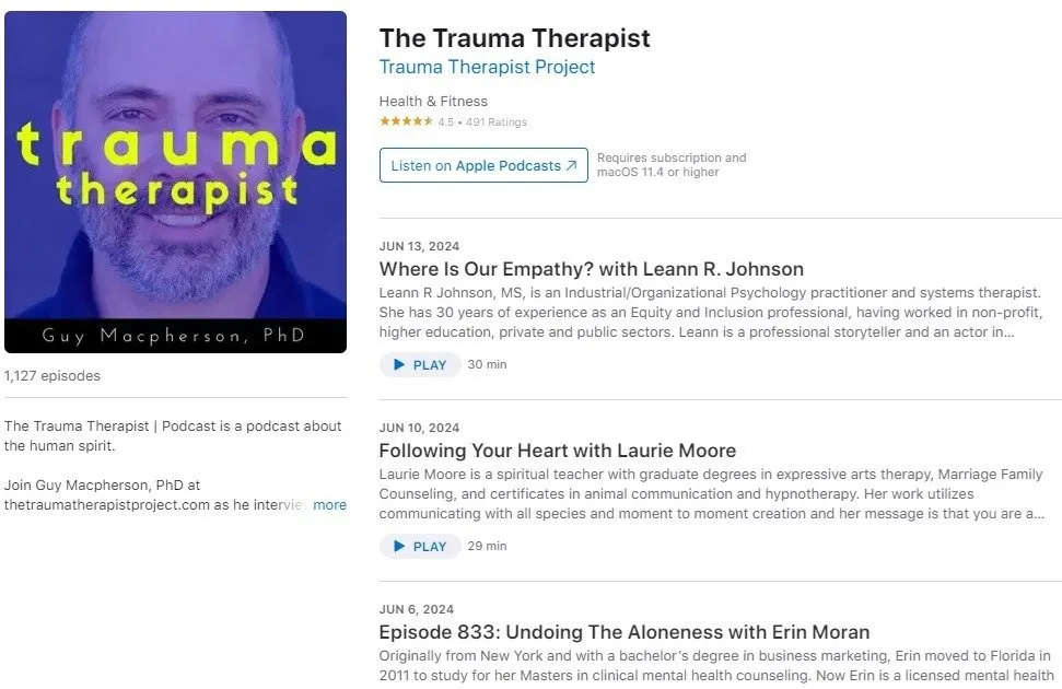 Apple Podcasts에서 제공되는 최고의 정신 건강 팟캐스트 중 하나인 The Trauma Therapist.