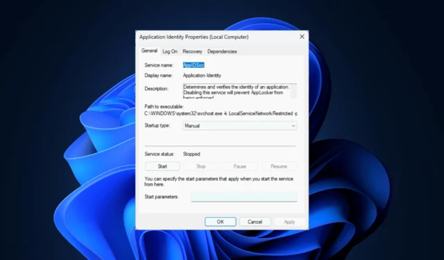 Windows サービスで実行可能ファイルへのパスを変更する方法