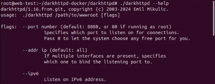 Una terminal que muestra la salida de ayuda de darkhttpd.