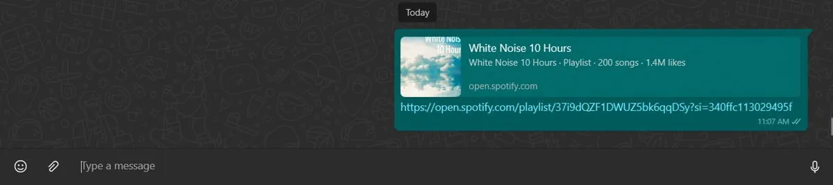 Udostępnianie playlisty w WhatsAppie na komputerze.