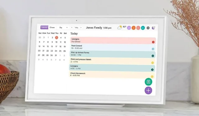 Organiza a tu familia con el calendario digital Skylight de 15”