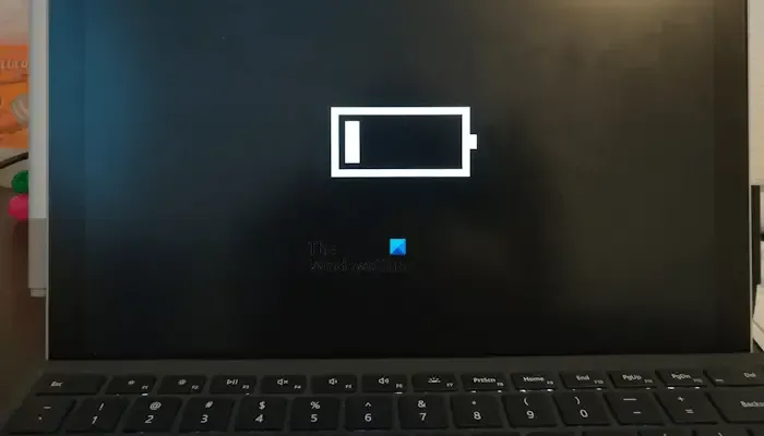 Laptop Surface travado na tela com bateria fraca