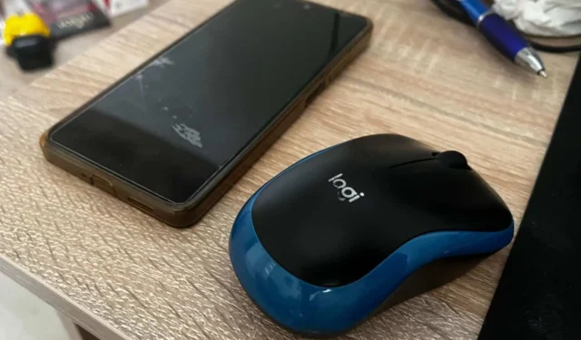 Guida all’utilizzo del telefono Android come mouse e tastiera Bluetooth per Windows 11