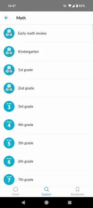 Wybór oceny z sekcji Matematyka w aplikacji Khan Academy na Androida.