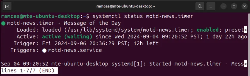 Un terminal affichant un service système utilisant un minuteur Systemd.