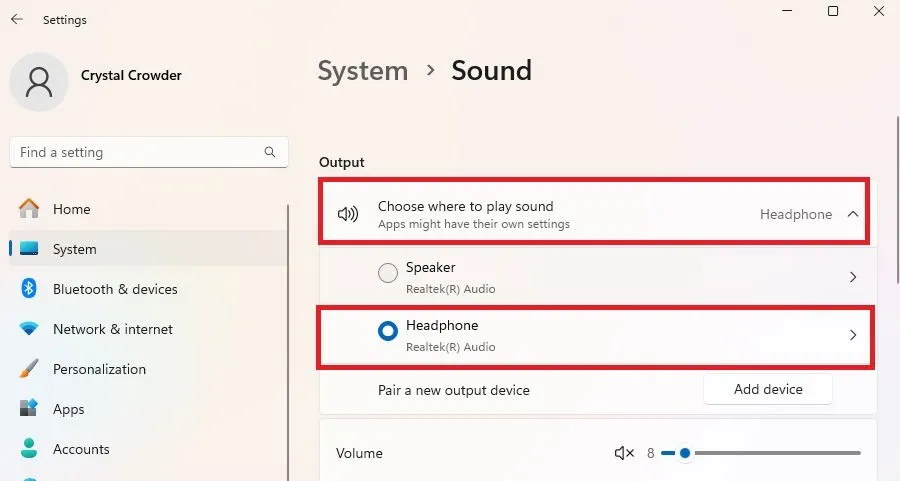 Elegir auriculares como dispositivo de sonido predeterminado.