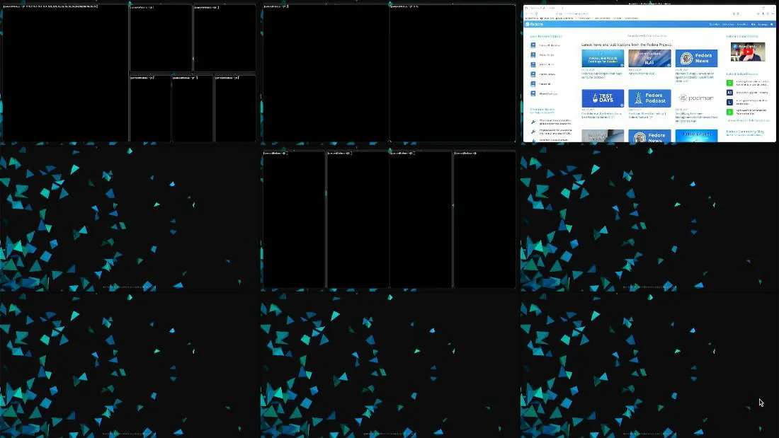 複数の入力済みワークスペースを表示する HyprExpo を示すスクリーンショット。