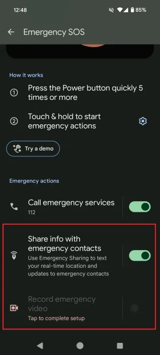 Akcje alarmowe powiązane z funkcją Emergency SOS w aplikacji Android Personal Safety.