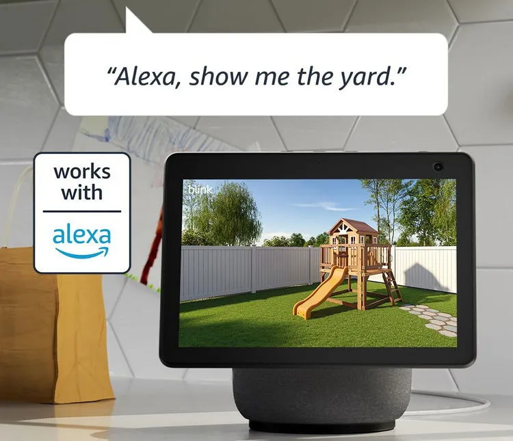 Parpadea al aire libre con Alexa