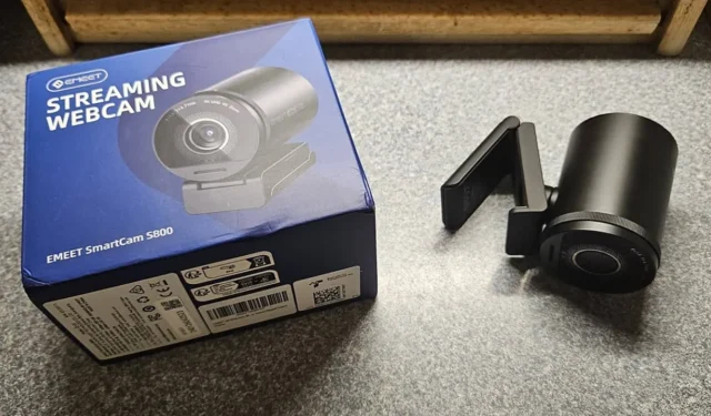 Effortless Live Streaming: Setting Up the EMEET SmartCam Webcam in Minutes