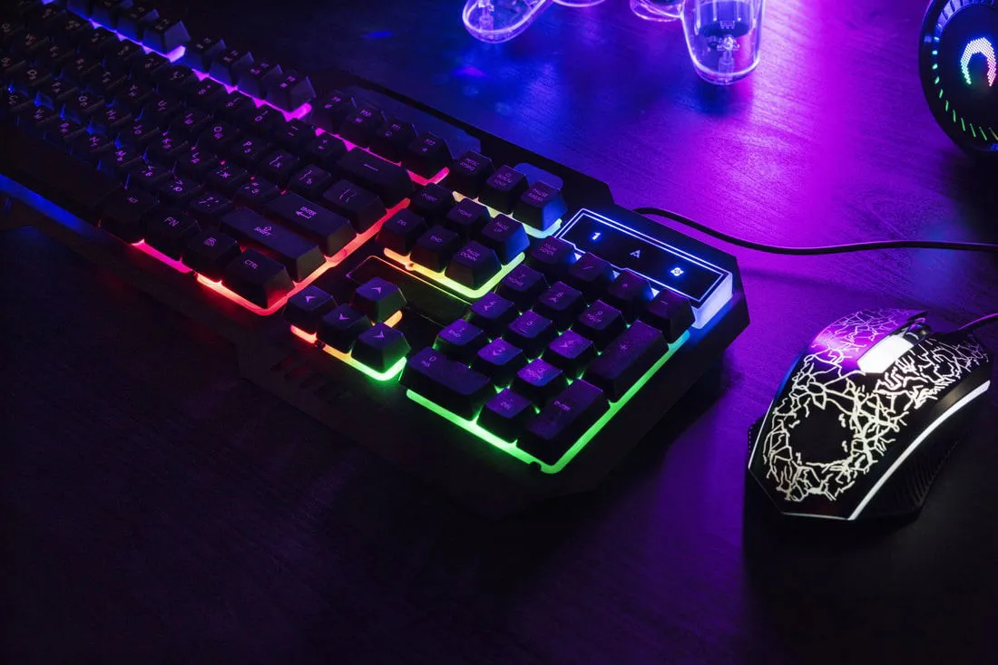 Wired gaming mouse and keyboard