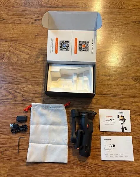 Unboxing the Hohem iSteady V3 Gimbal