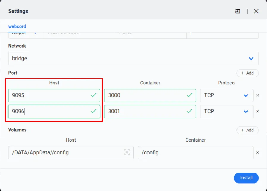 Una captura de pantalla que resalta los puertos de host modificados en la configuración de Webcord importada.